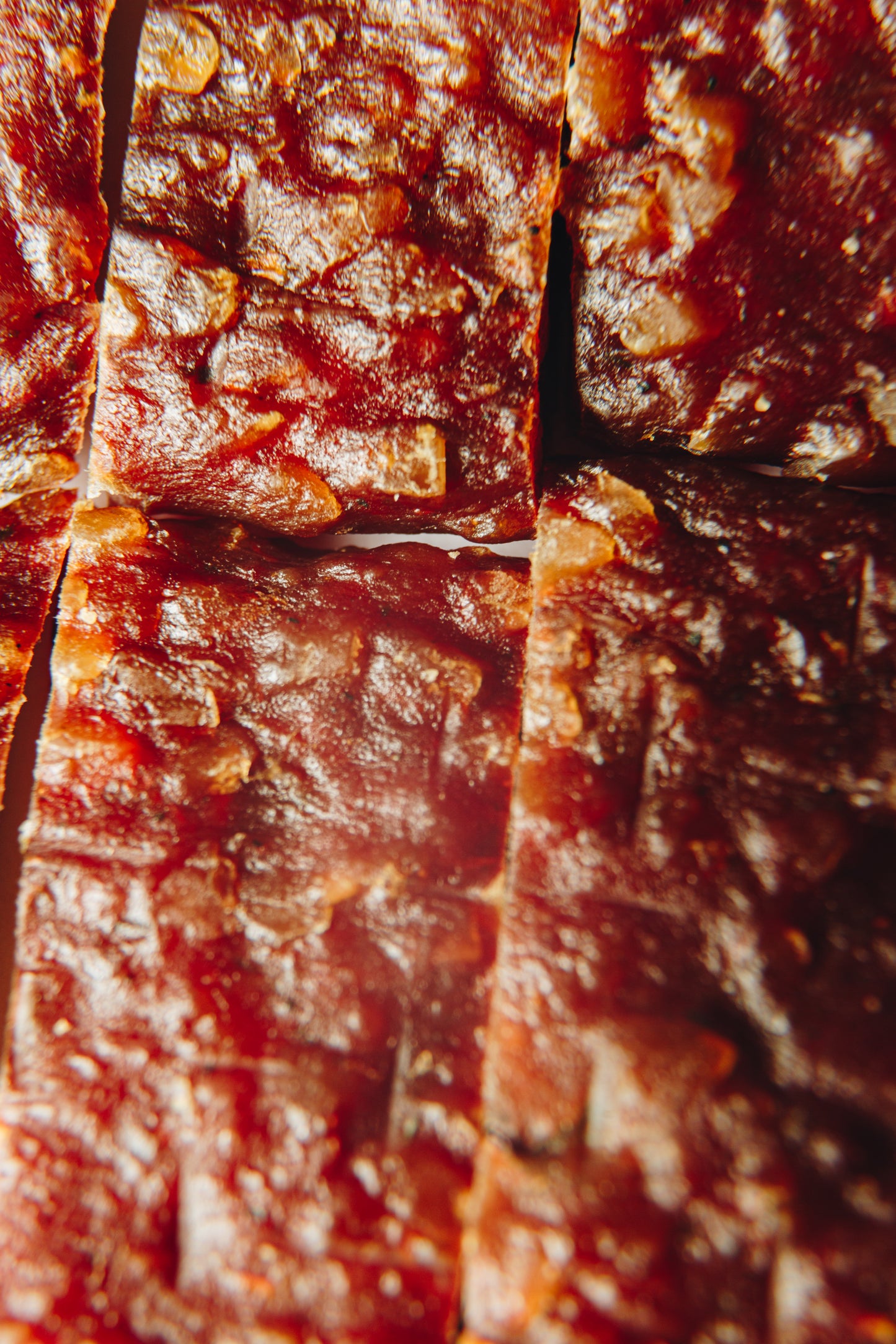 ObJerky Energy Nuggets – Wysokobiałkowa przekąska z wołowiną, orzeszkami i żurawiną, 50 gr.